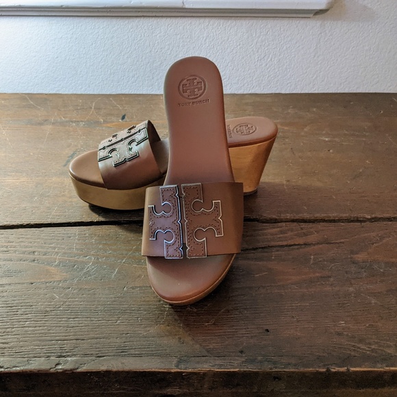 SOLD - TORI BURCH 'Ines' NIB - Wedge Sandals 5.5 - Picture 13 of 14